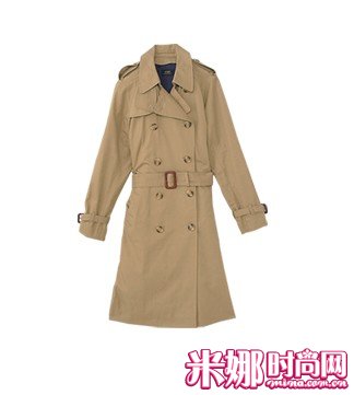 穿上特别的风衣“全世界时尚女孩”变身 3